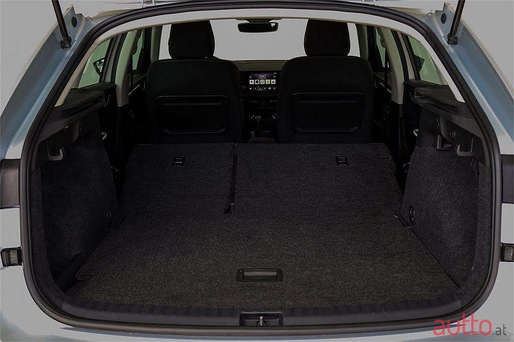 2019' Skoda Scala photo #6