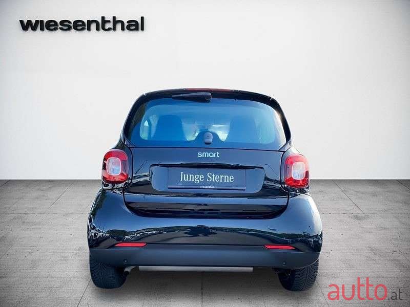 2017' Smart Fortwo photo #3