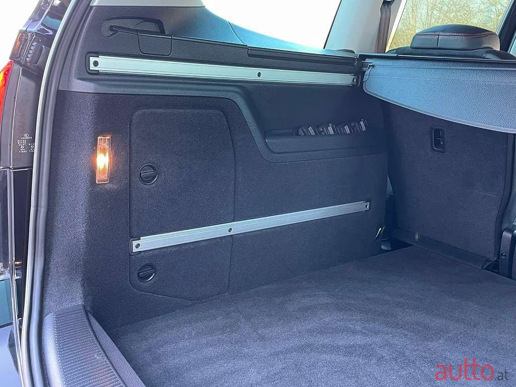 2018' SEAT Alhambra photo #2