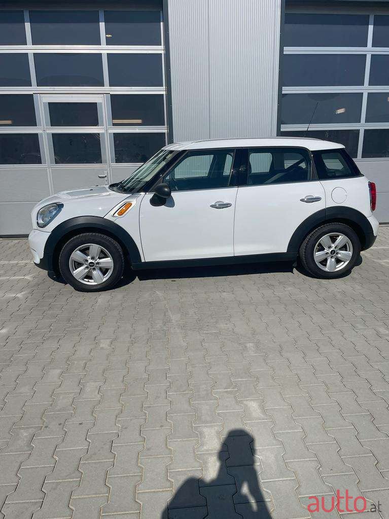 2015' MINI Countryman photo #3