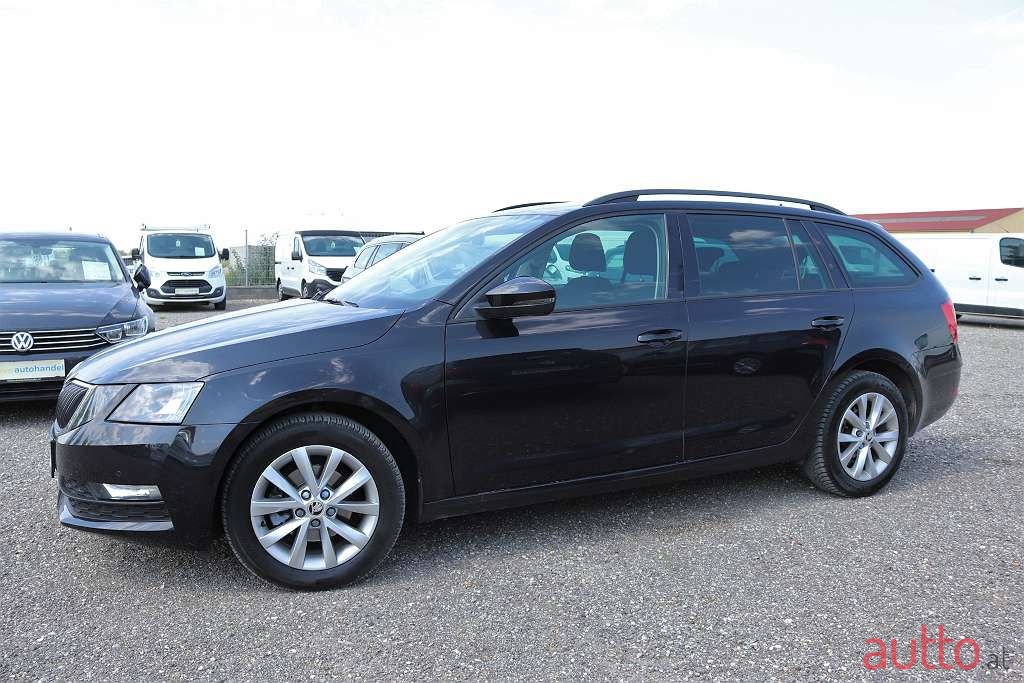 2018' Skoda Octavia photo #2