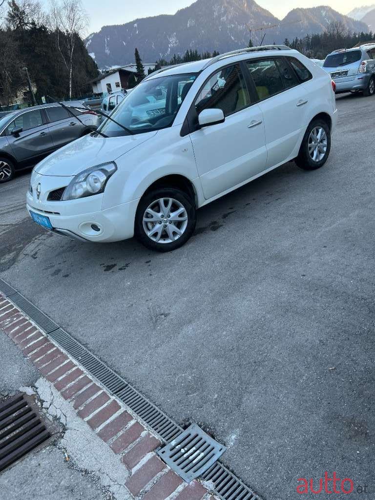 2009' Renault Koleos photo #2