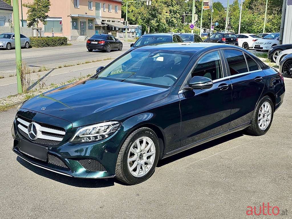 2019' Mercedes-Benz C-Klasse photo #1