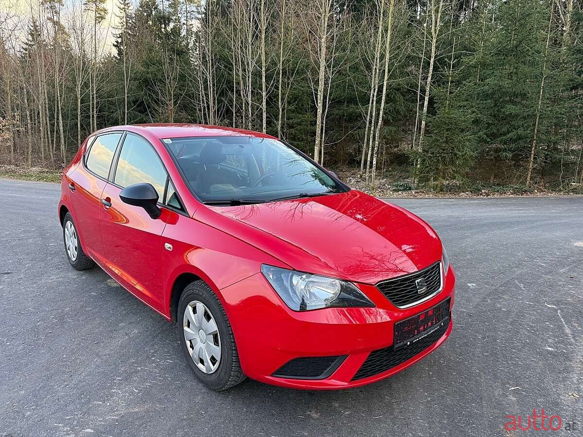 2014' SEAT Ibiza photo #2
