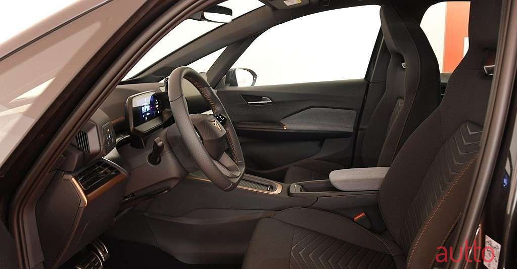 2023' Cupra Born photo #6