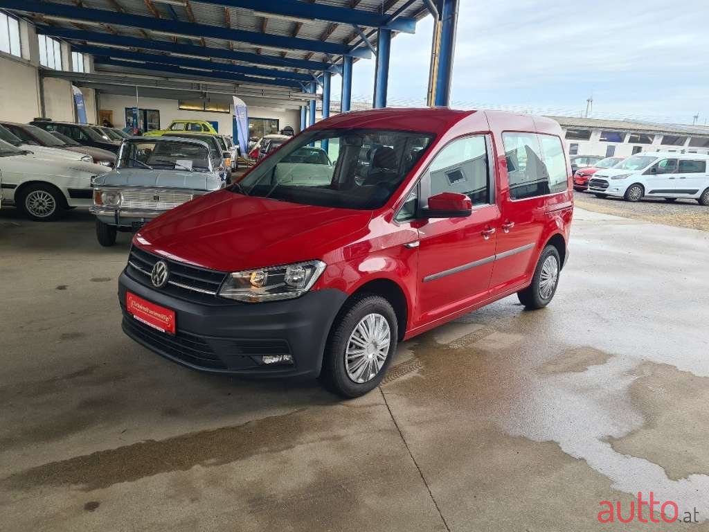 2016' Volkswagen Caddy photo #1