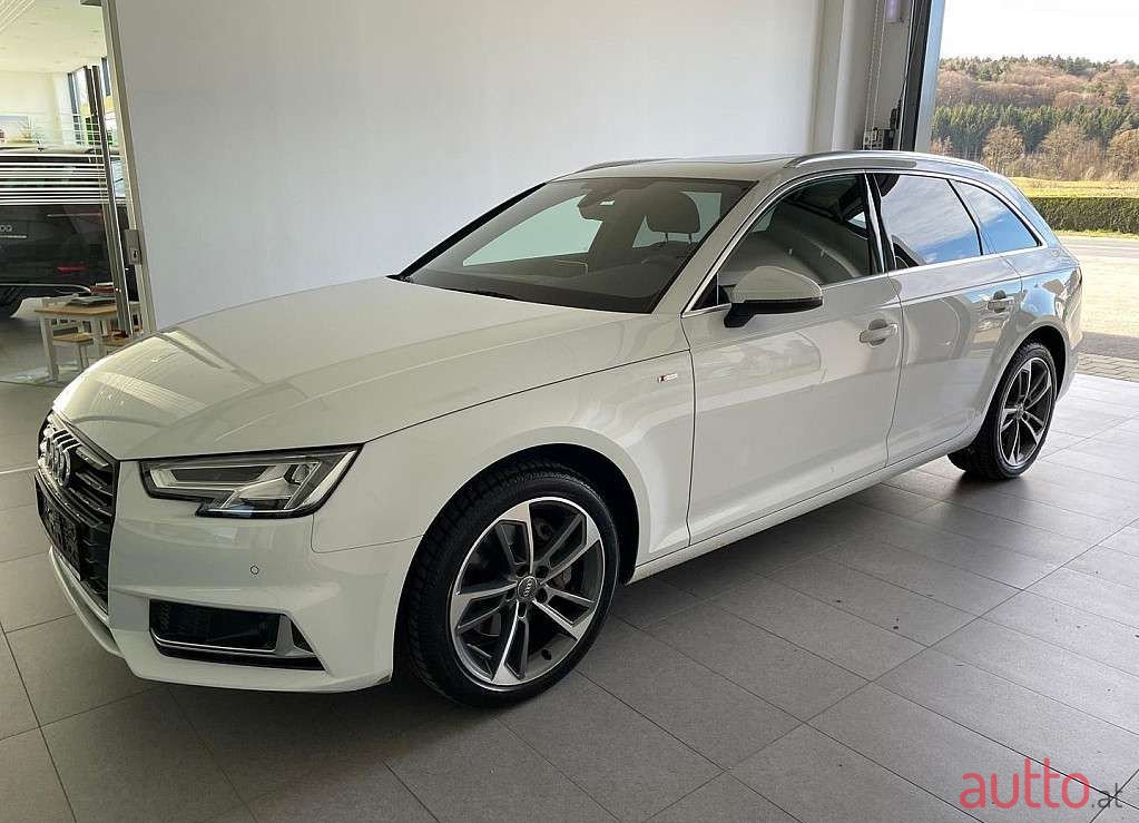 2019' Audi A4 photo #1