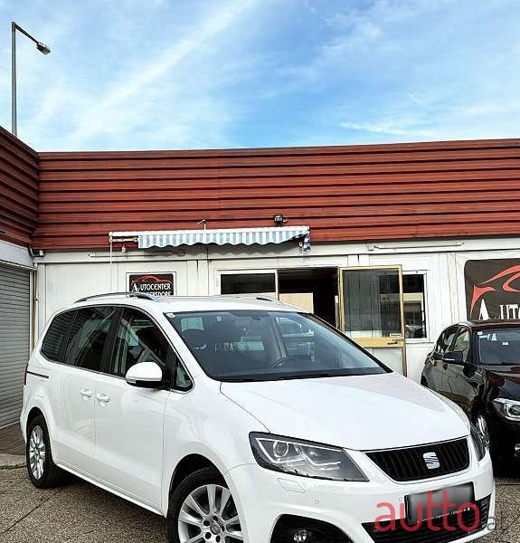 2013' SEAT Alhambra photo #6