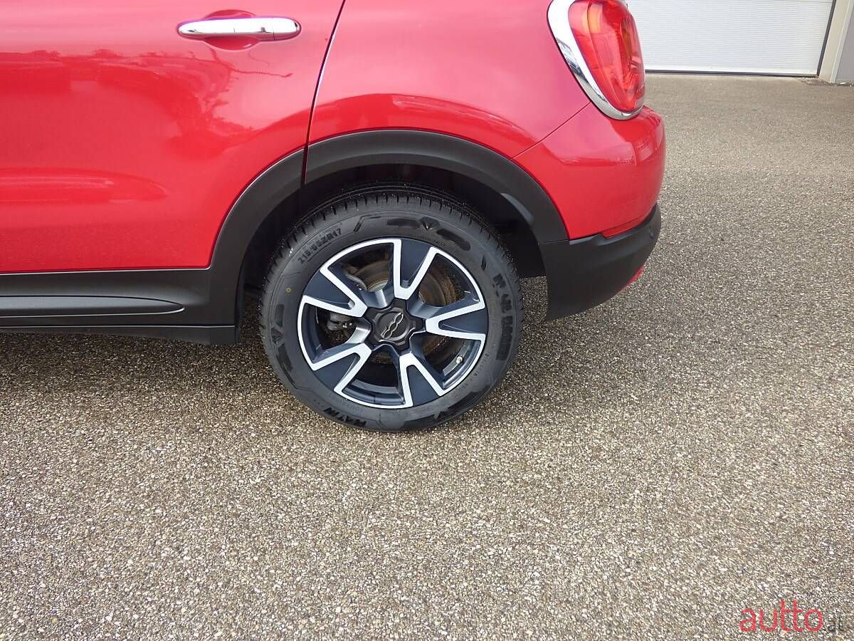 2016' Fiat 500X photo #5