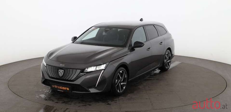 2022' Peugeot 308 photo #2