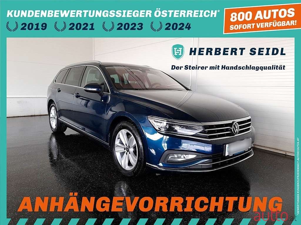 2022' Volkswagen Passat photo #2