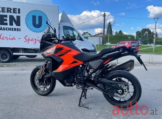 2021' KTM 1290 photo #1