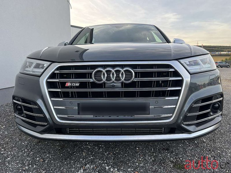 2019' Audi Q5 photo #3