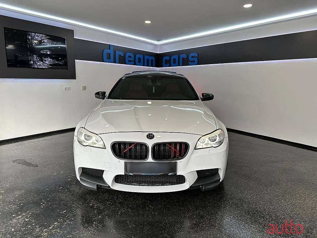 2013' BMW 5Er-Reihe photo #4