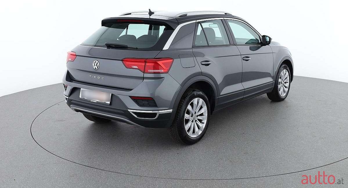 2018' Volkswagen T-Roc photo #5