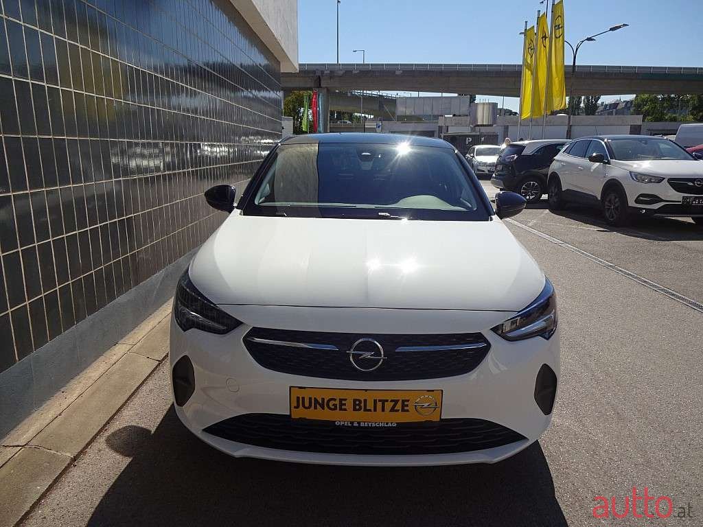 2021' Opel Corsa photo #2