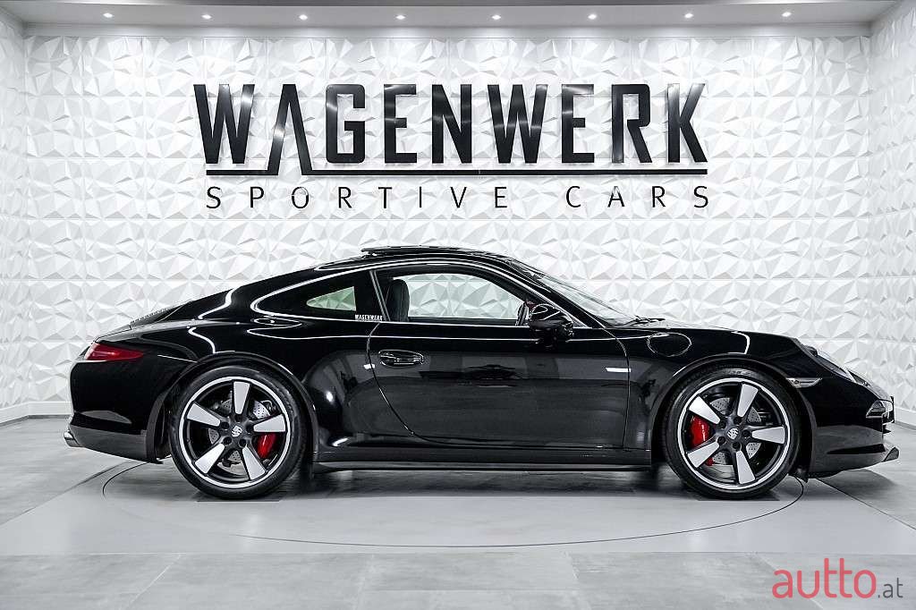 2014' Porsche 911 photo #2