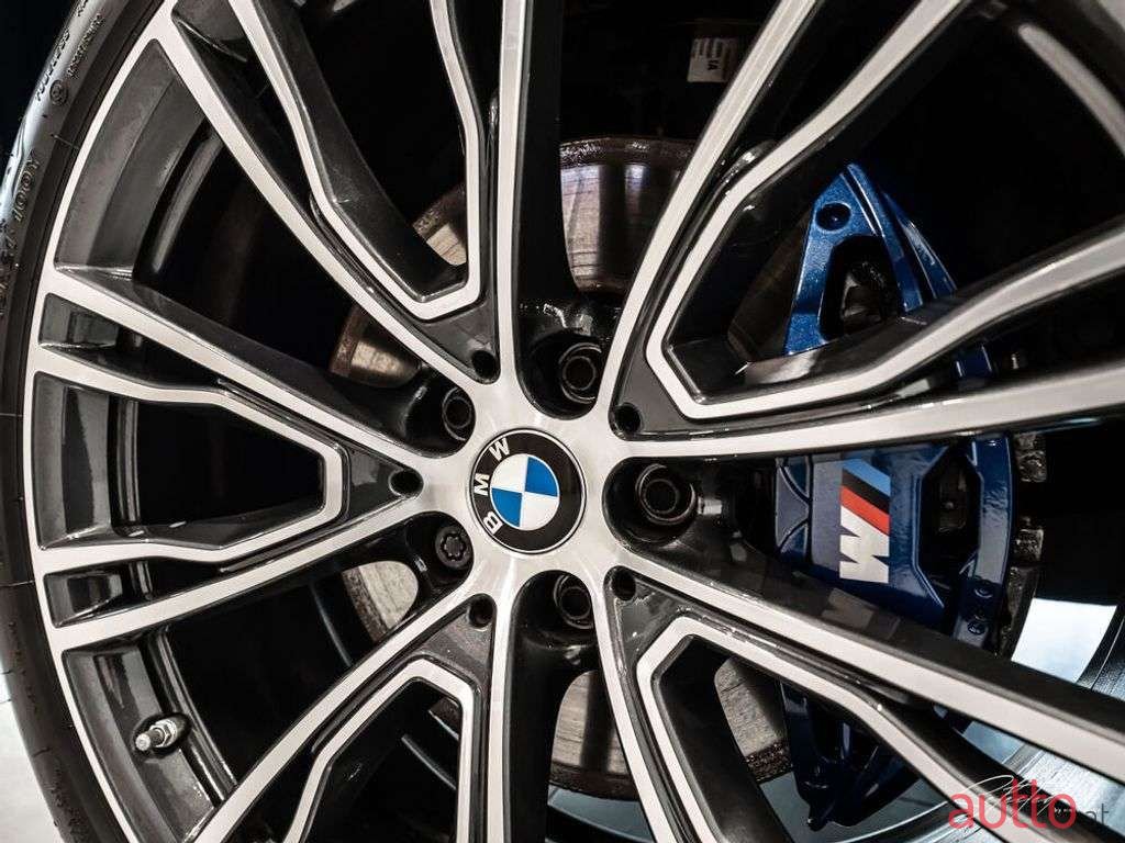 2021' BMW X4 photo #4