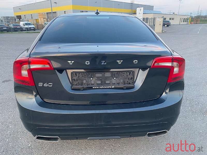 2015' Volvo S60 photo #5