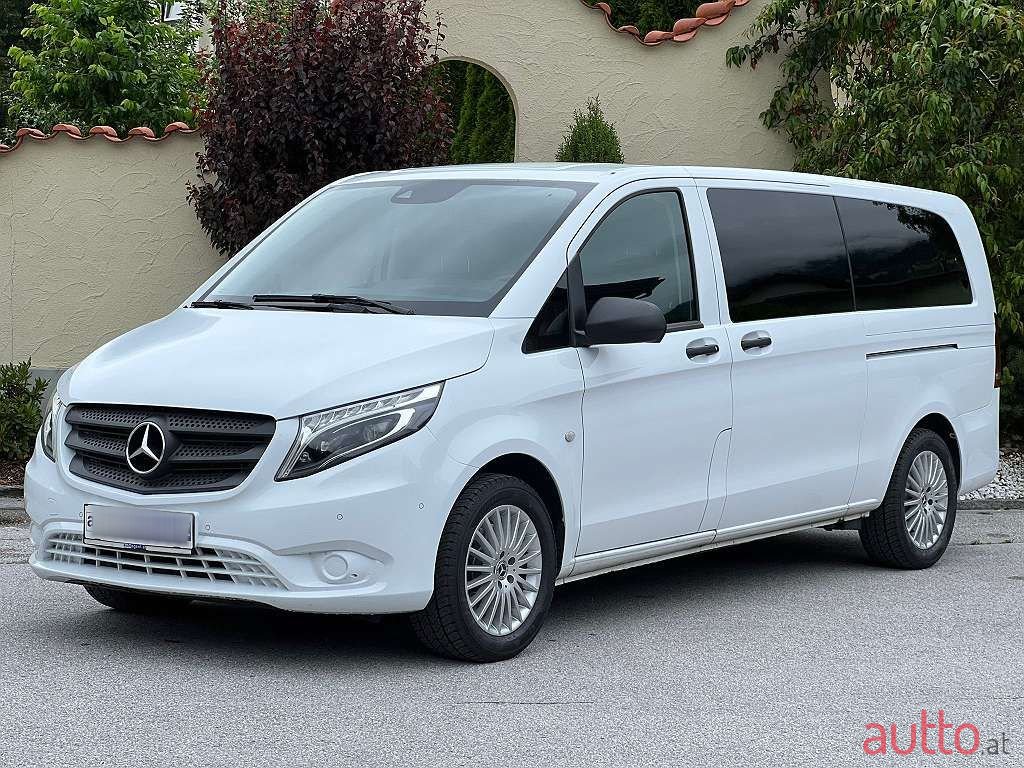 2017' Mercedes-Benz Vito photo #1