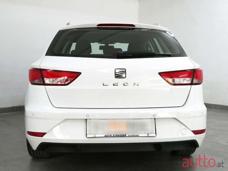 2019' SEAT Leon photo #5