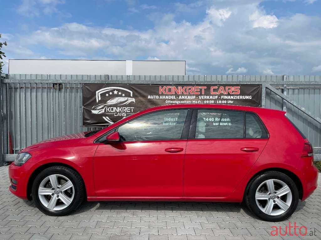 2013' Volkswagen Golf photo #3