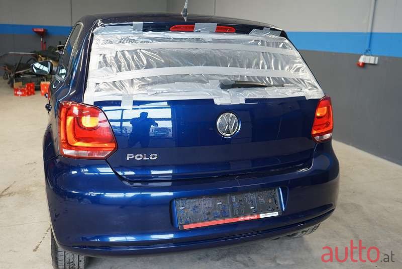 2012' Volkswagen Polo photo #4