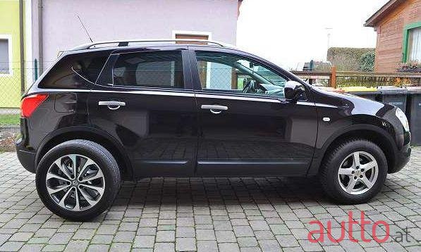 2009' Nissan Qashqai photo #2