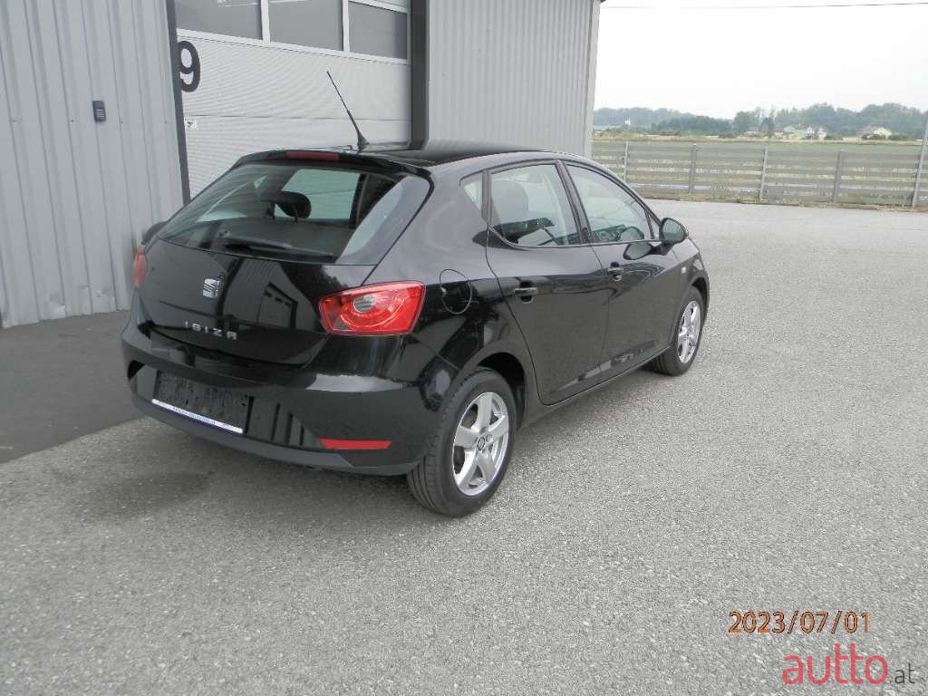 2012' SEAT Ibiza photo #4