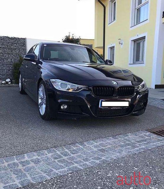 2012' BMW 3Er-Reihe photo #2