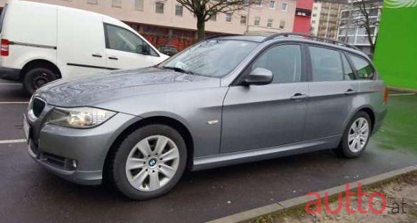 2010' BMW 3Er-Reihe photo #1