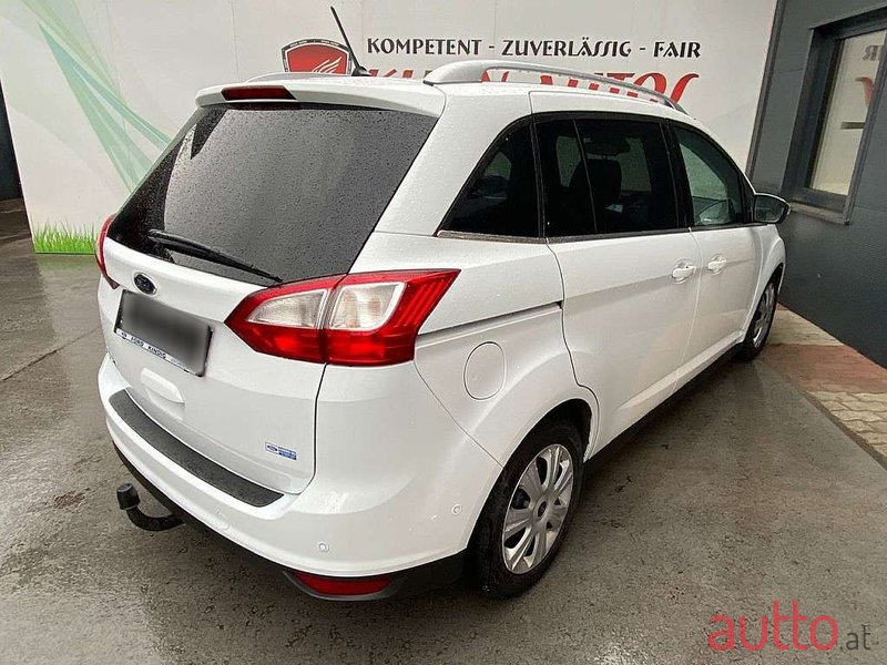 2018' Ford C-MAX photo #4