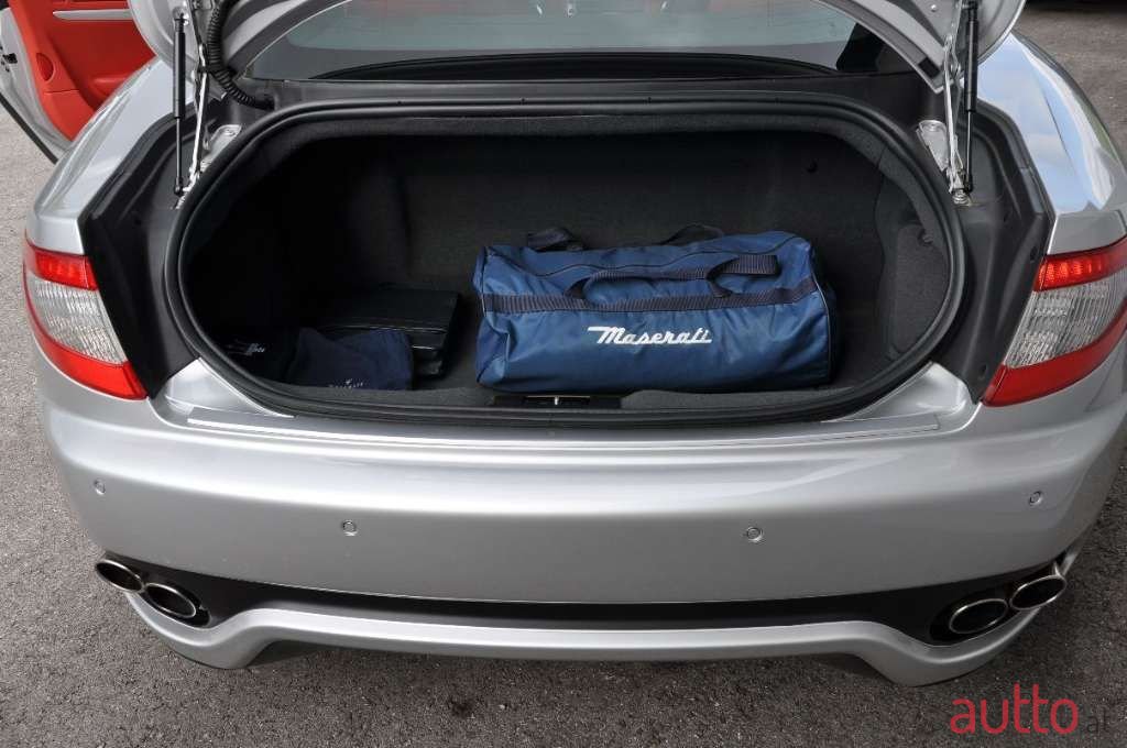 2008' Maserati Gran Turismo photo #6