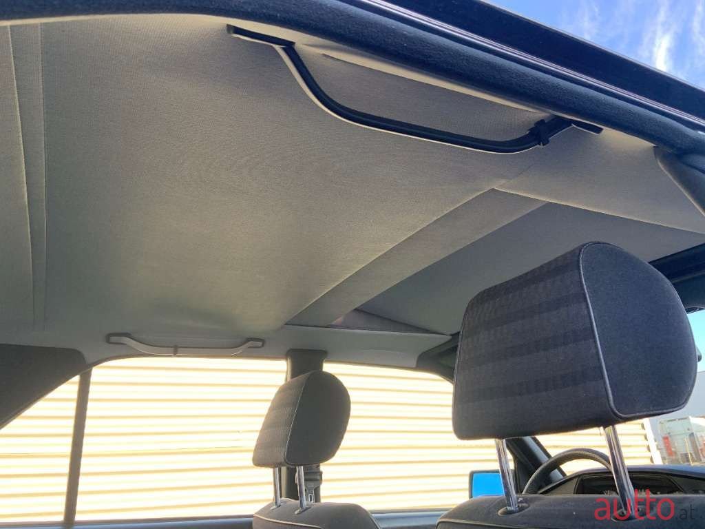 1989' Mercedes-Benz 190 photo #6