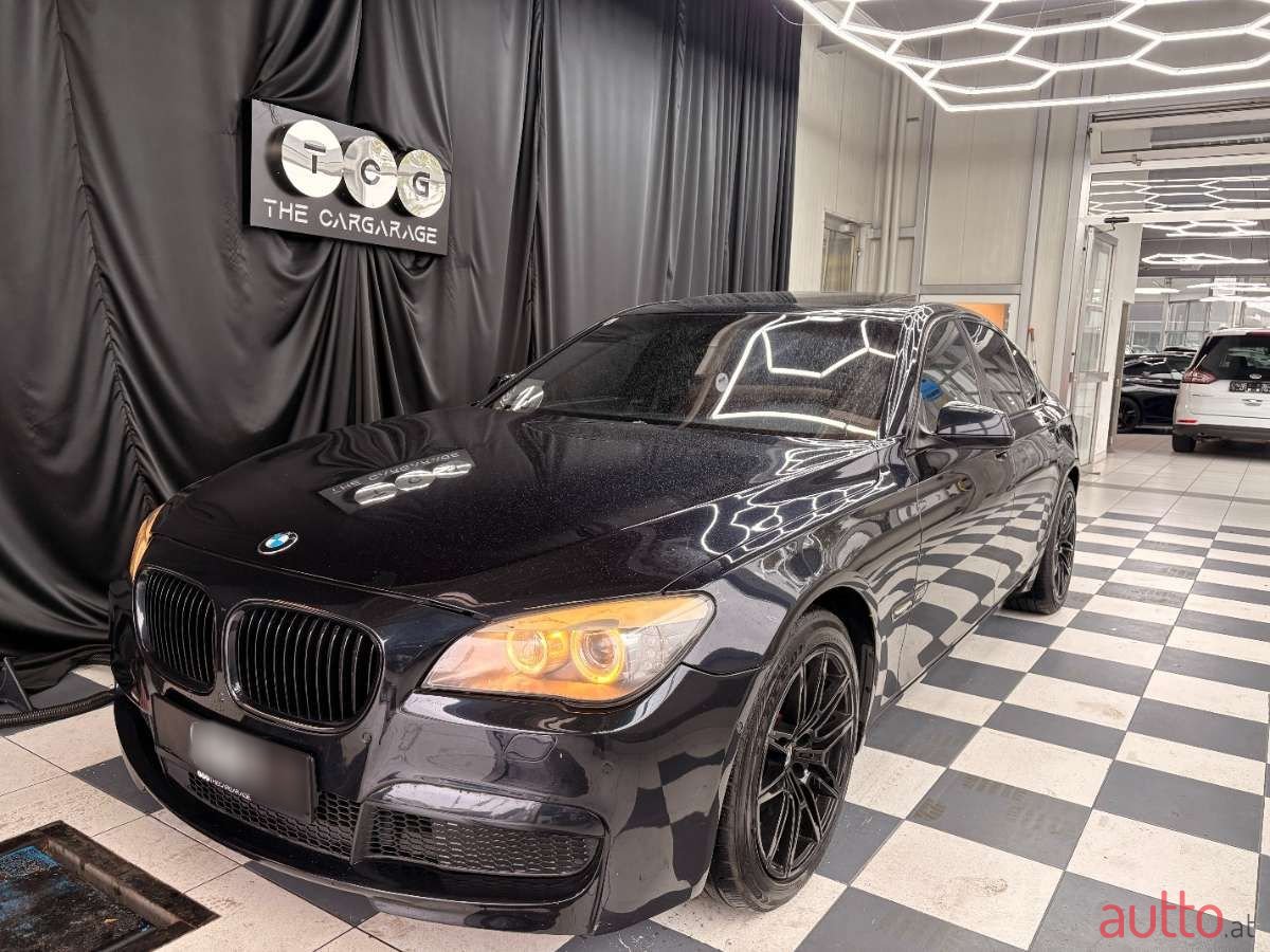 2011' BMW 7Er-Reihe photo #1