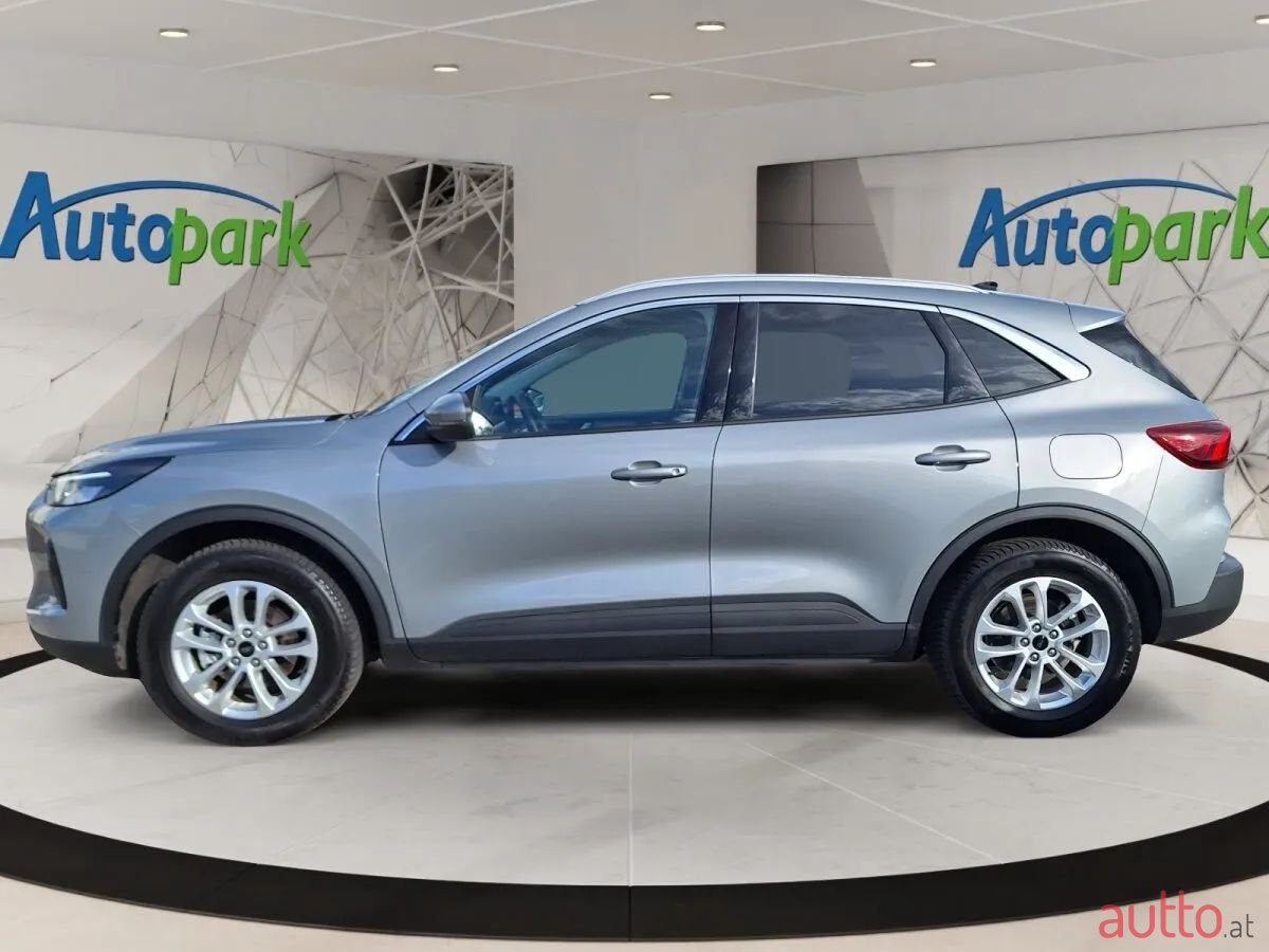 2024' Ford Kuga photo #5