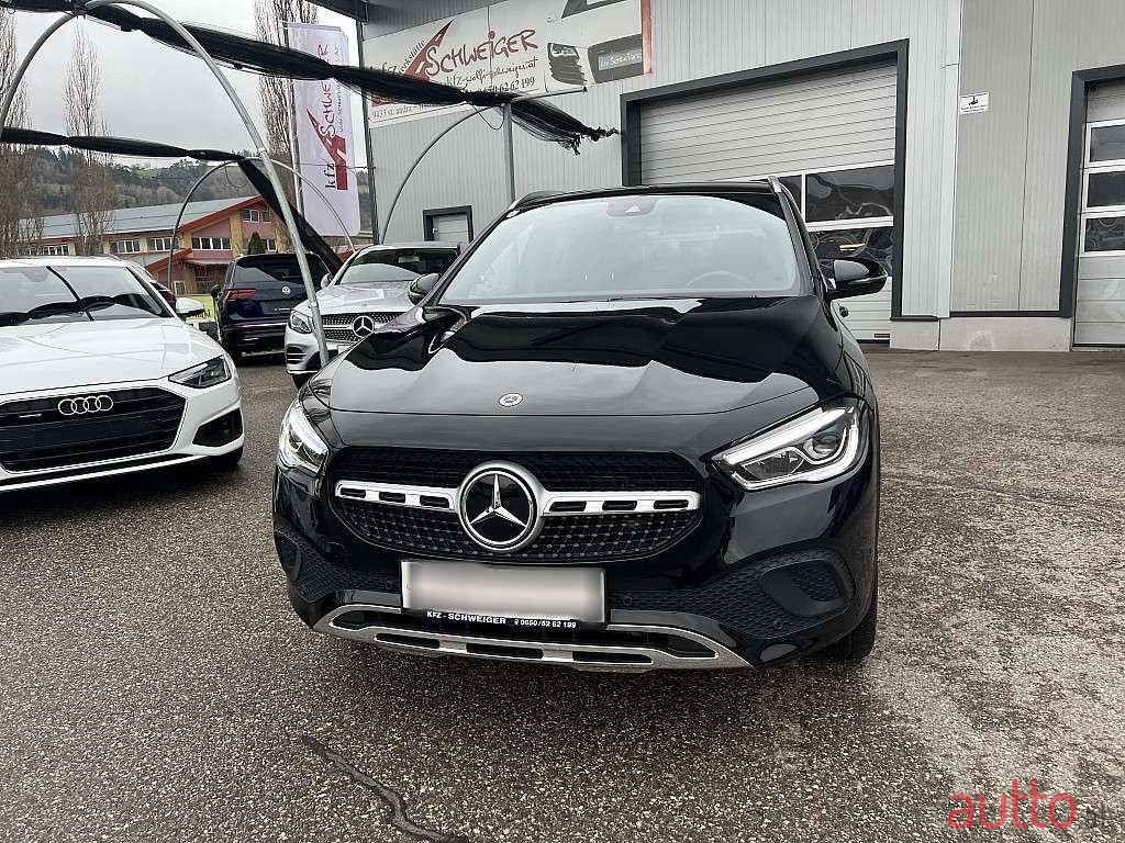 2022' Mercedes-Benz Gla-Klasse photo #1