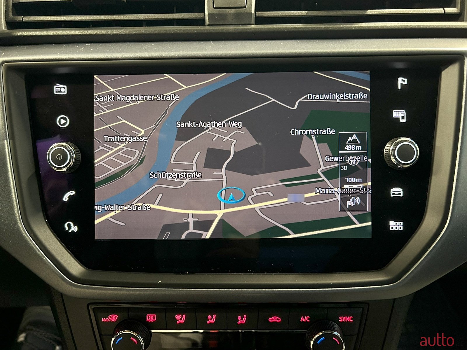 2019' SEAT Arona 1.6 TDI Style DSG photo #6