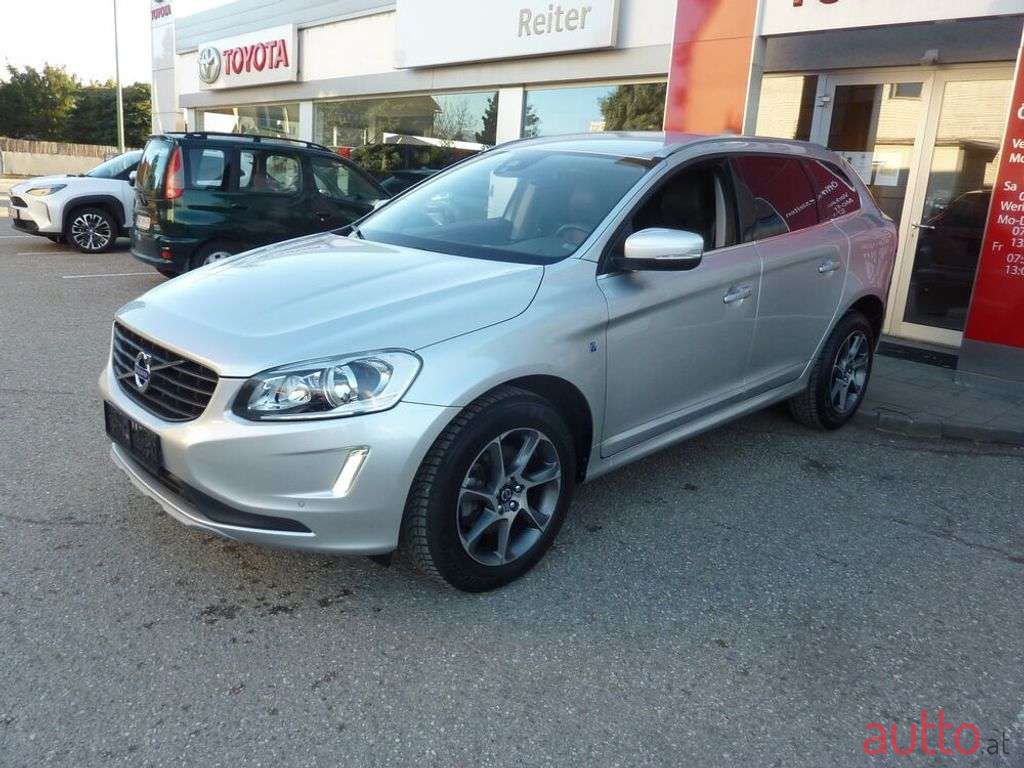 2016' Volvo XC60 photo #2