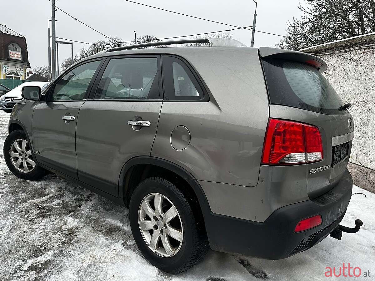 2011' Kia Sorento photo #4