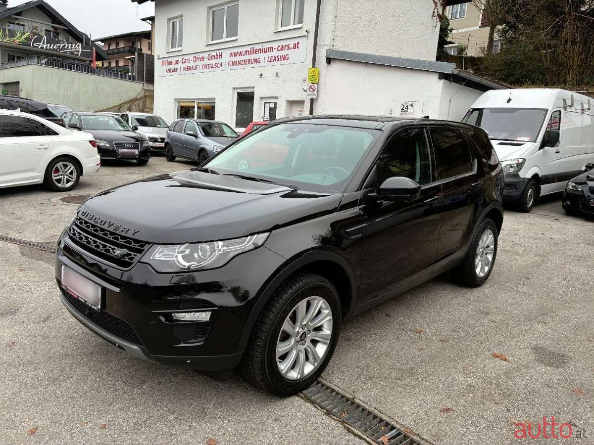 2017' Land Rover Discovery Sport photo #1