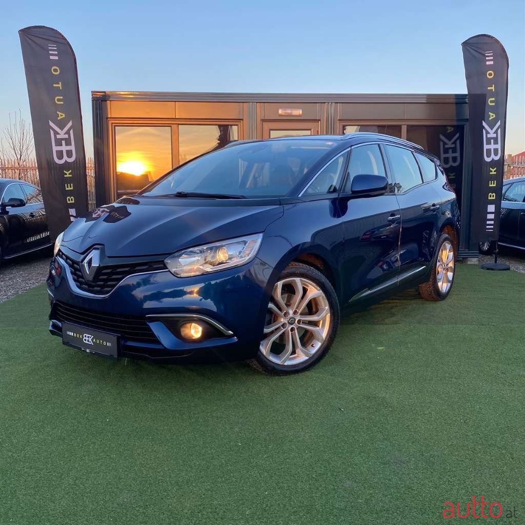 2017' Renault Scenic photo #1