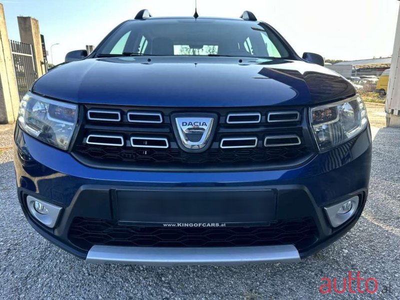 2017' Dacia Sandero photo #4