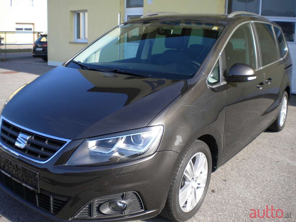 2015' SEAT Alhambra photo #2