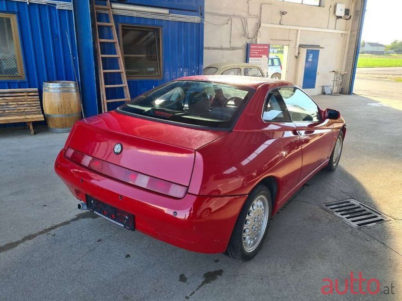 1996' Alfa Romeo GTV photo #5