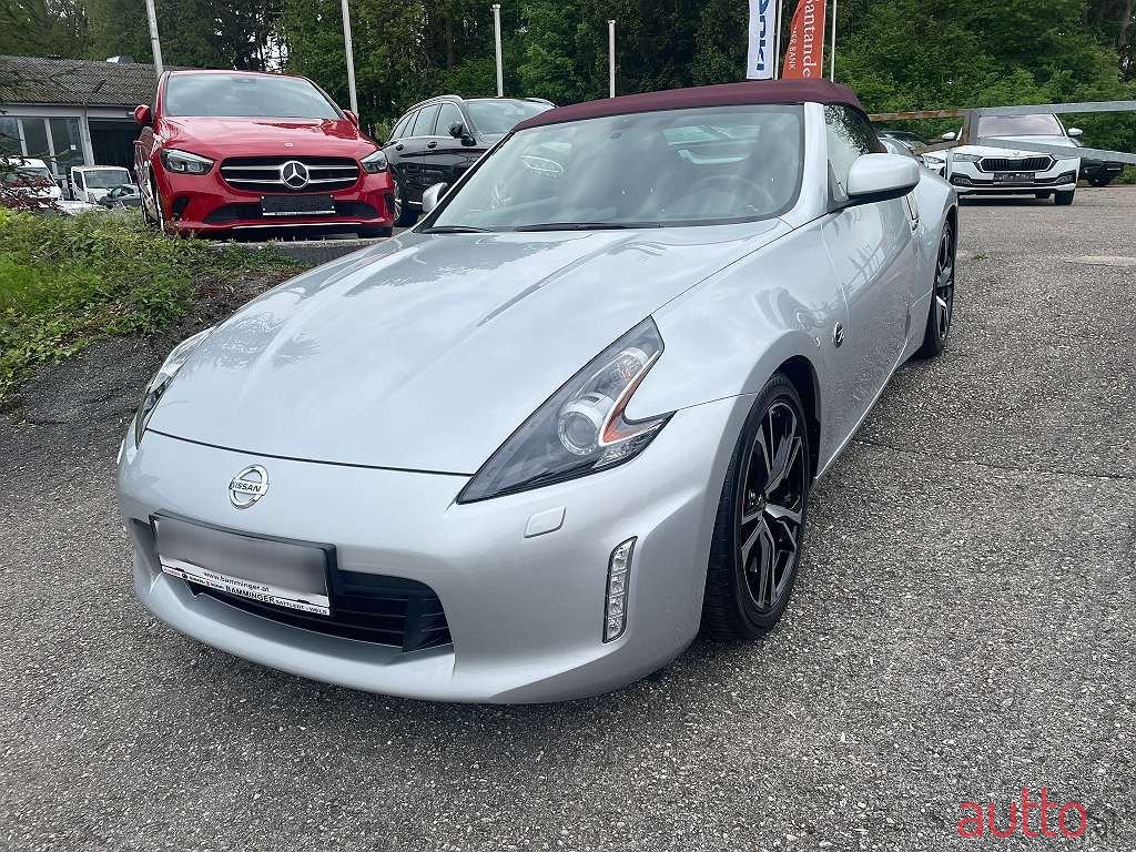 2019' Nissan 370Z photo #1