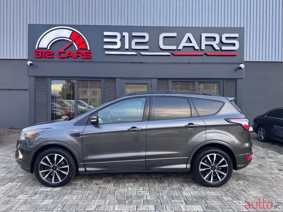 2017' Ford Kuga photo #6