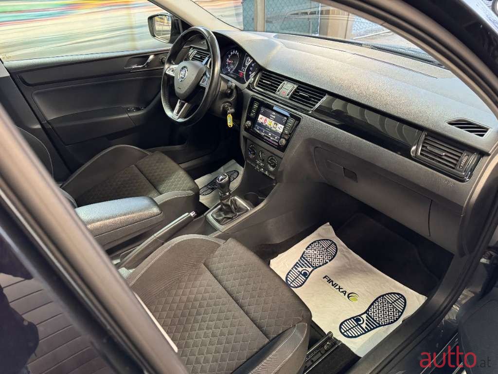 2016' Skoda Rapid photo #4