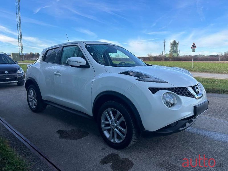 2015' Nissan Juke photo #1