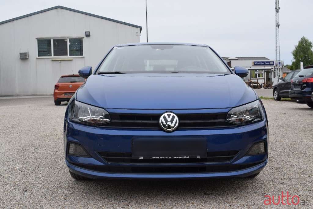2019' Volkswagen Polo photo #3